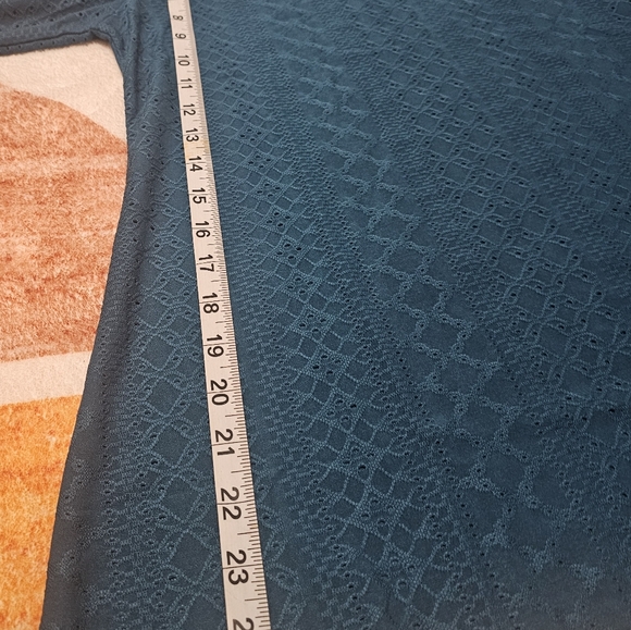 Zesica Women's Blue Long Sleeve Top SZ S Like New - Picture 3 of 7